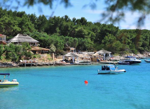 Hvar sea